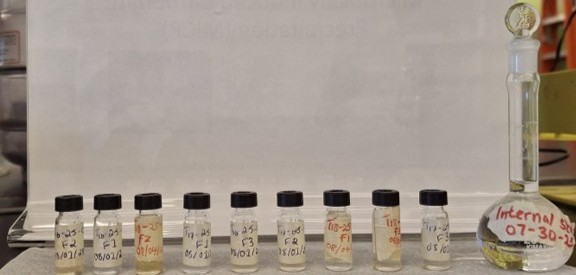 Batch reactors and kinetic modeling